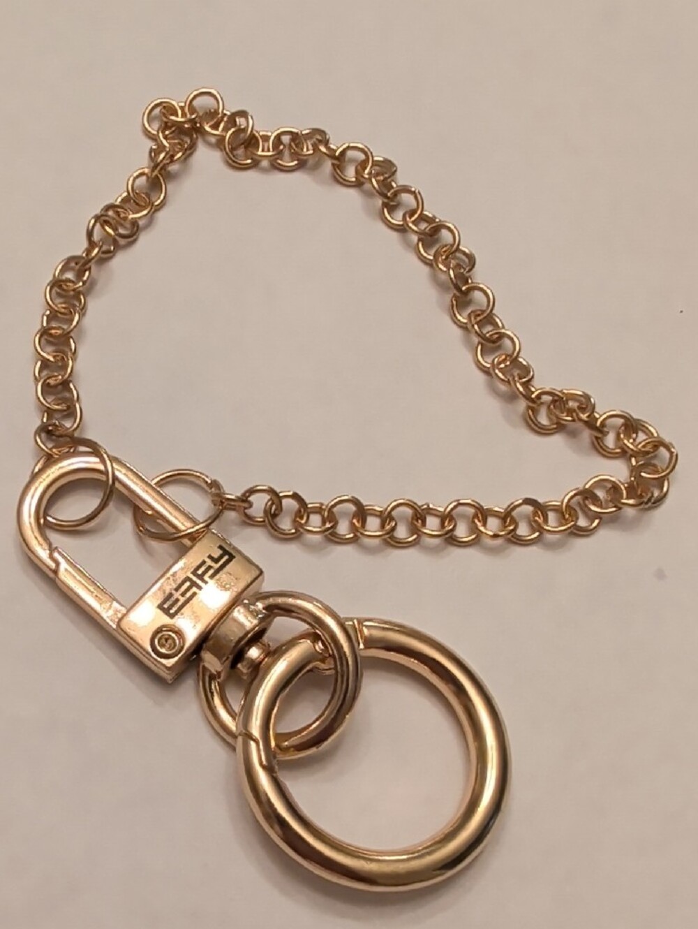 Effy Royal Caribbean Gold Tone Chain Key & Card Holder with Ring - Picture 5 of 5